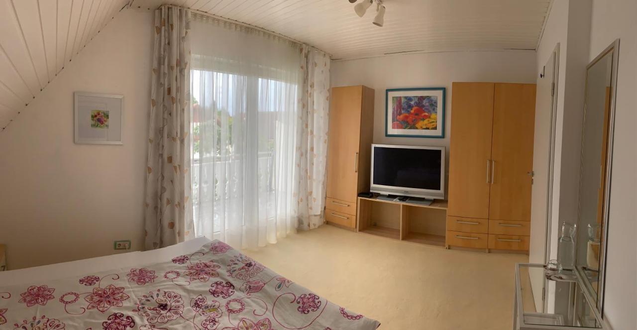 Schoene Zimmer Im Zentrum Leben Offenburg Eksteriør billede